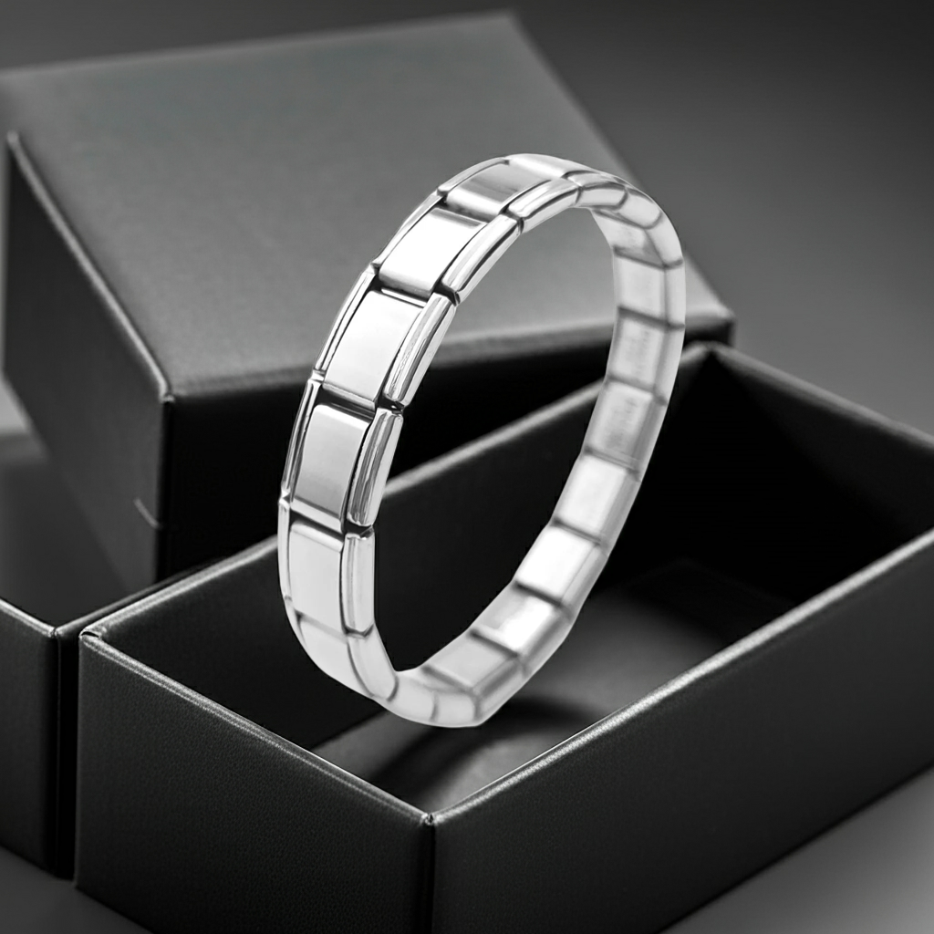 The Silver Bangle Bracelet