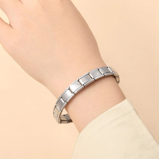 The Silver Bangle Bracelet