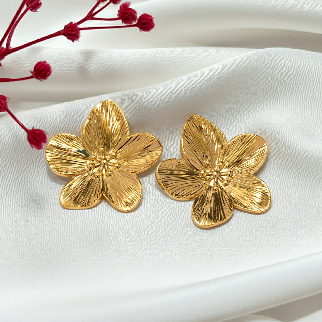Vintage Flower Stud Earrings